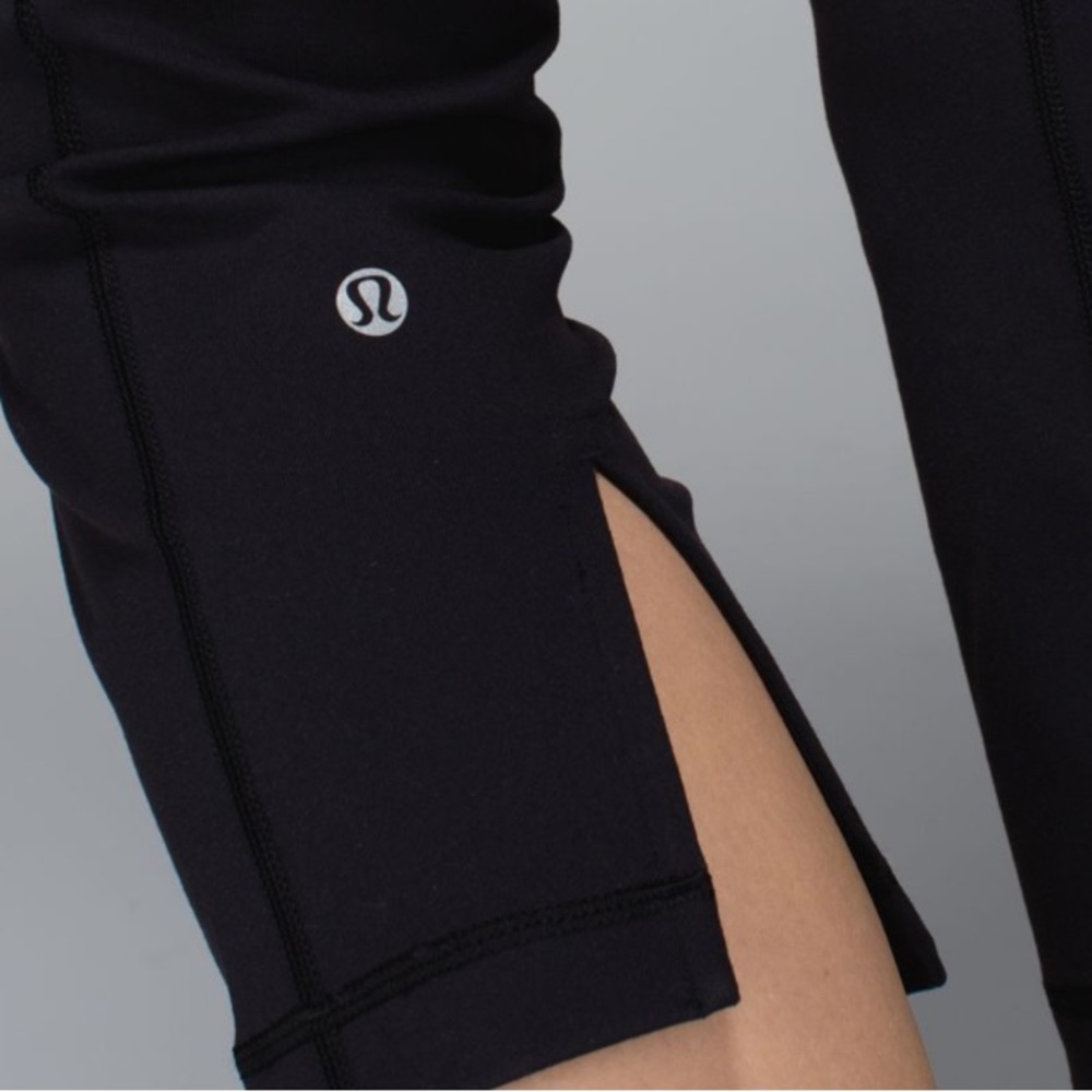 | Lululemon | Gather & Crow Crop *Full-On Luon. Size 4. - Picture 7 of 15